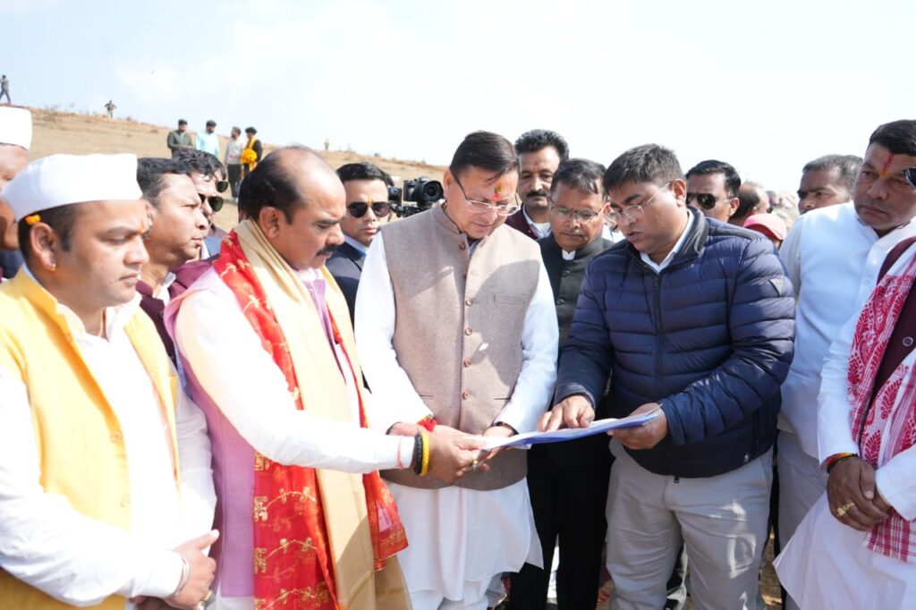 महिला स्पोर्ट्स कॉलेज का मुख्यमंत्री ने स्थलीय निरीक्षण किया