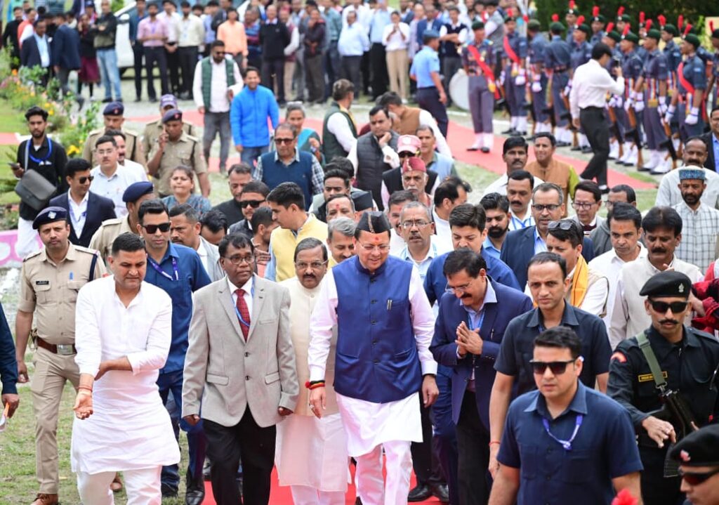 भीमताल में सीएम धामी की घोषणाएं