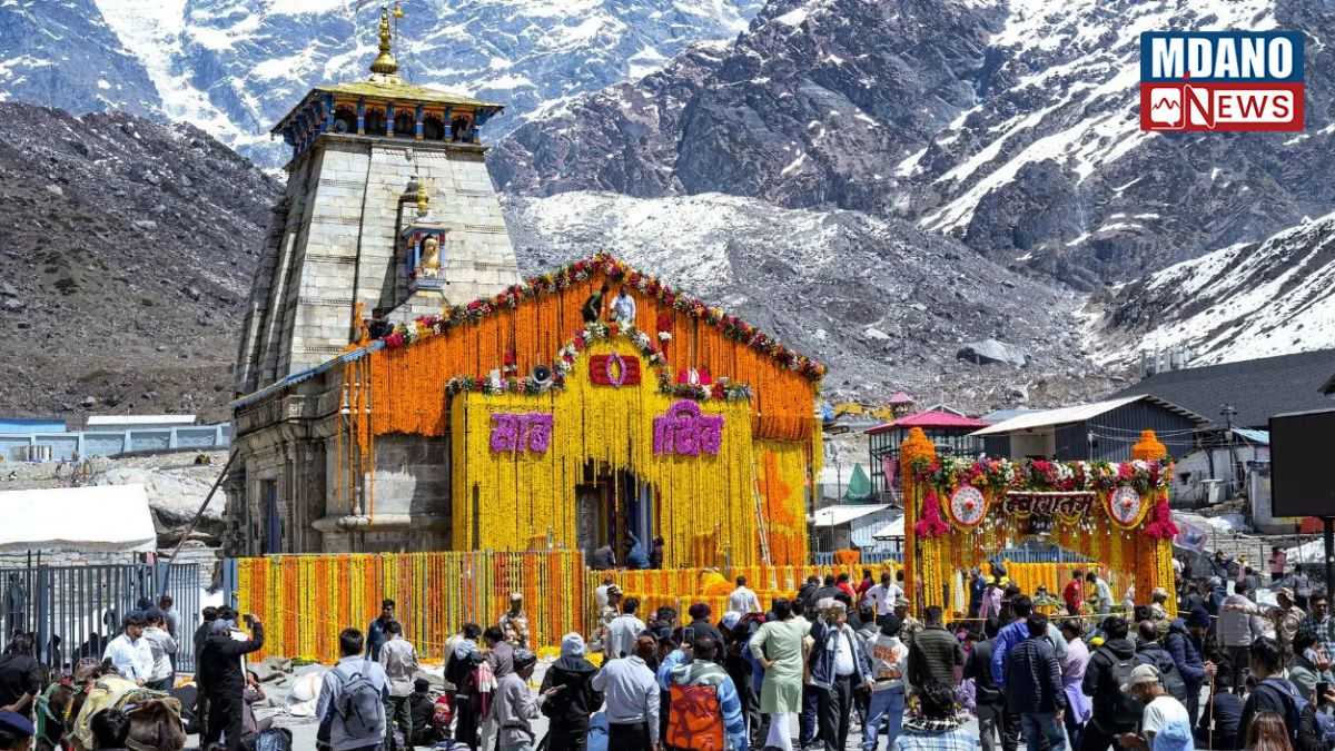 Kedarnath Dham Doors 2026 News: रुद्रप्रयाग/केदारनाथ: हिमालय की गोद में स्थित भगवान शिव के ग्यारहवें ज्योतिर्लिंग श्री केदारनाथ धाम के कपाट खुलने की घड़ी समीप आ गई है।