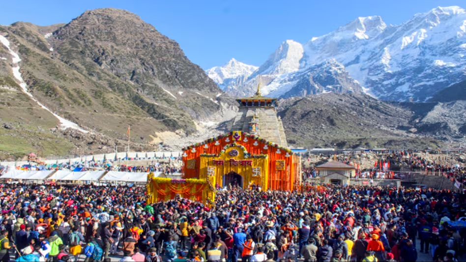 Char Dham Yatra Pilgrims Death Newsचारधाम यात्रा के 25 दिनों में 40 श्रद्धालुओं की जान गई: केदारनाथ बना सबसे संवेदनशील, स्वास्थ्य व्यवस्थाओं पर उठे सवाल