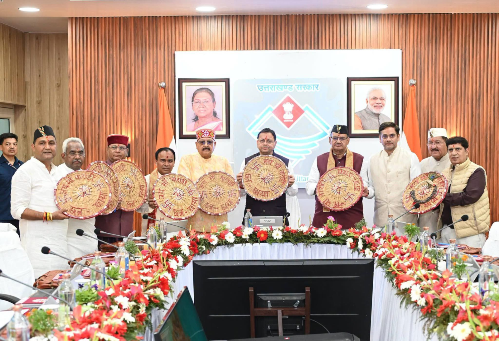 Dhami Cabinet Meeting: धामी कैबिनेट के 24 बड़े फैसले, जानें पूरा विवरण