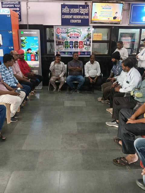 Dehradun News: स्वच्छता पखवाड़ा- देहरादून रेलवे स्टेशन पर ‘रेल जन संवाद’ कार्यक्रम आयोजित